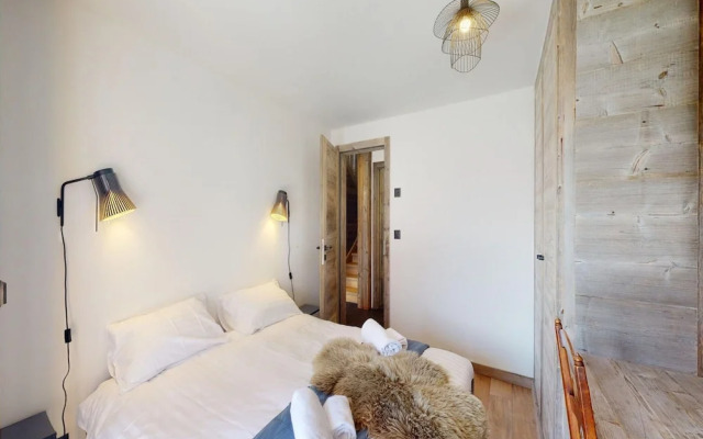 Cosy Chalet in Vex With Balcony