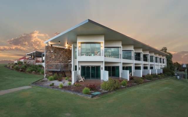 Bridges Villas at Cobram Barooga Golf Club — 4-star hotel in Barooga