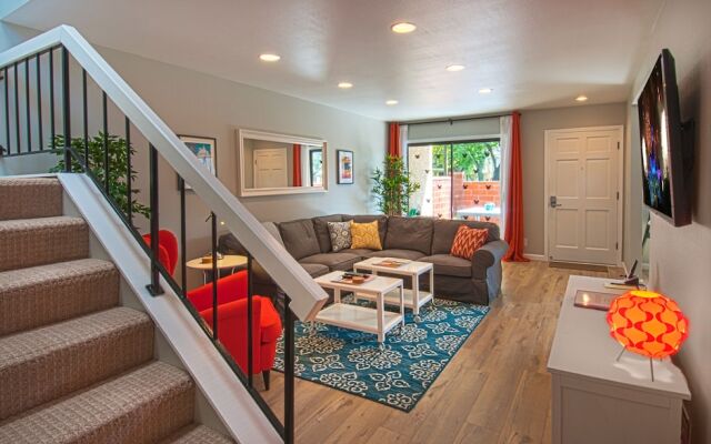 100 Acre Wood 3 Bedrooms 2 Bathrooms Condo