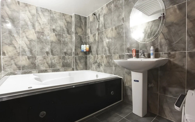 Seongnam Hotel wol
