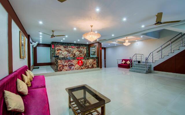 OYO Flagship 14394 Shree Palace