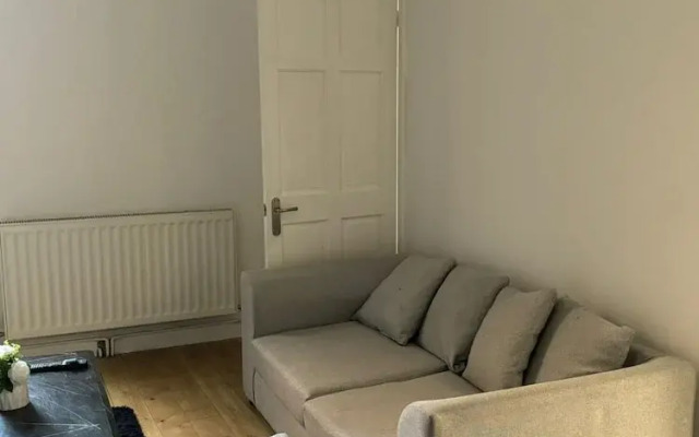 4 Bedroom Refurbished Workers Haven