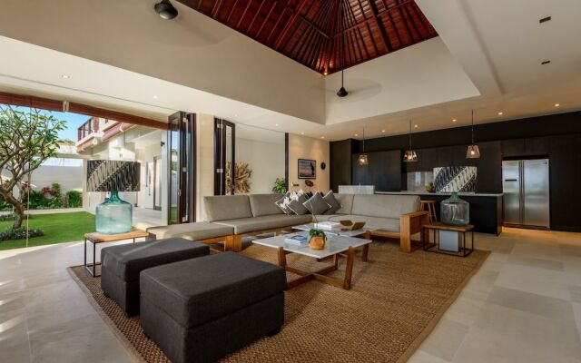 Villa The Maya