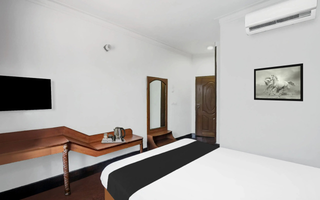 OYO 8646 Mahendra Hotel