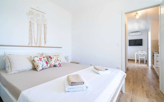 Apartments Lovro