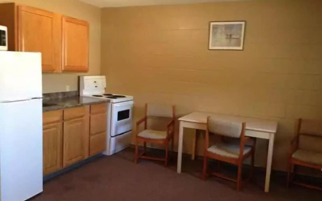 Twilite Motel & RV Park