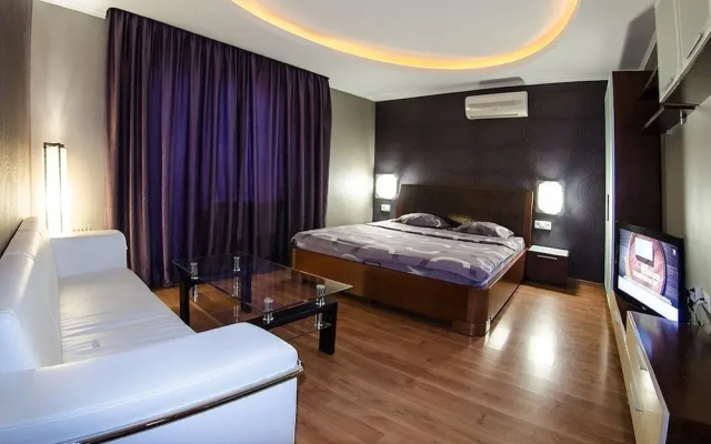 Отель Hotrent City