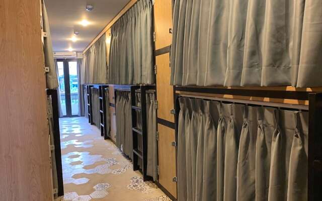 92 Hostel
