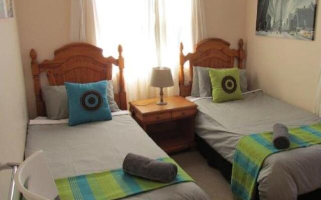 Point Village Accommodation - De Valle 60