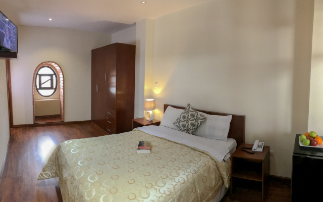 Flore Hotel Boutique