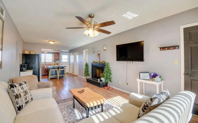 1 Mi to Museum: Pet-friendly Prescott Condo