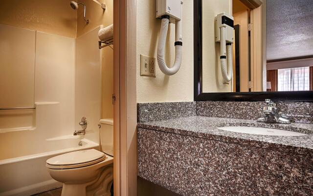 Best Western Royal Inn