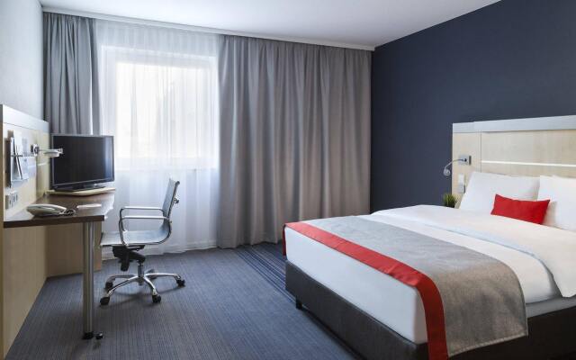 Holiday Inn Express Berlin City Centre by IHG