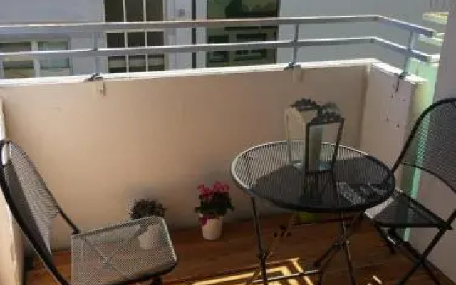 Green Studio in the City Center