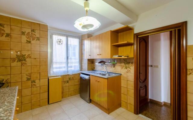 JOIVY Sunny 2-Bed Flat Near Aquarium