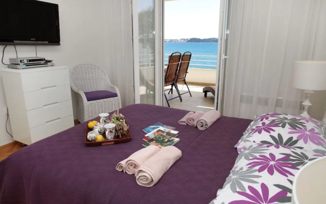 Gem of the Sea Alenka