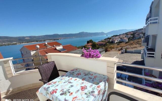 Apartments Joško - 70 m from beach