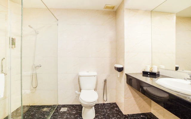 OYO 首都O 89508四季瑞丽酒店(Capital O 89508 Four Seasons Ruili Hotel)