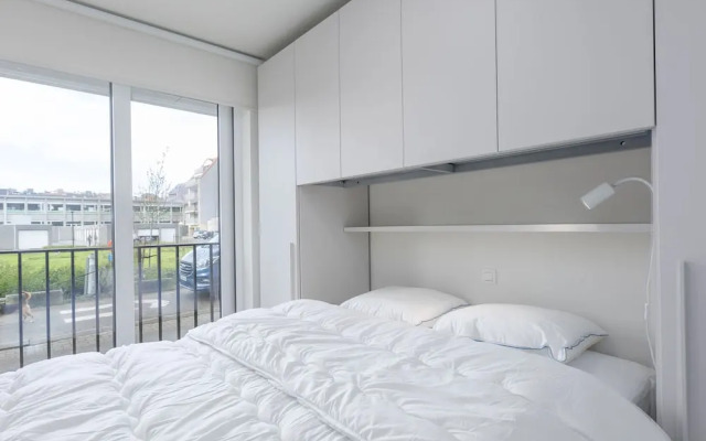 Accessible Corner Apartment