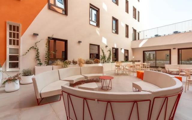 Hotel Nido Malvarrosa