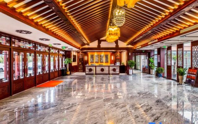 Chengde Puning Hotel