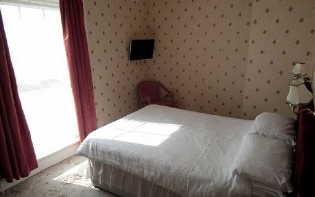 Marlborough Hotel