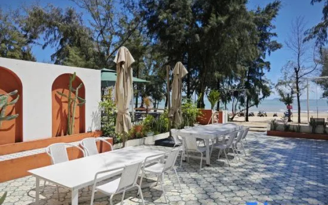 Yangjiang Beach House B&B – Outside – Yangjiang