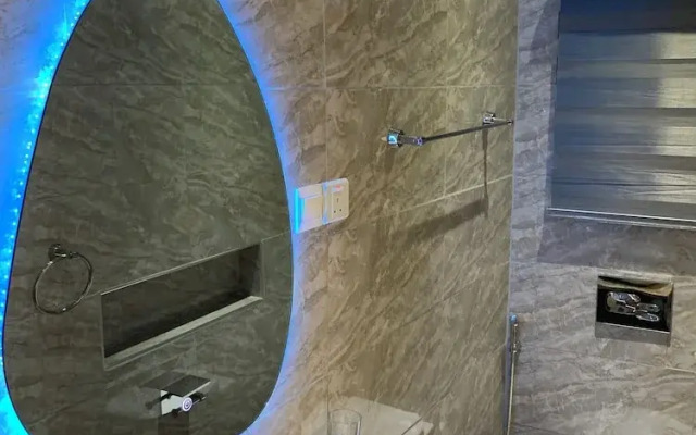 Signature apartments