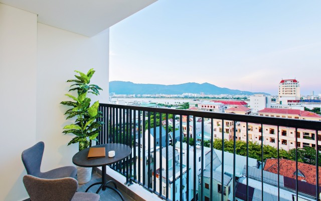 Zen Diamond Suites Hotel