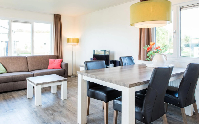 Comfortable Chalet With Dishwasher, Near the Beach