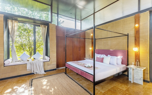 ELIVAAS Hari Bagh 4 BHK Villa
