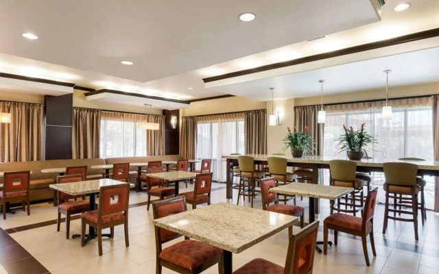 Baymont by Wyndham Jewett