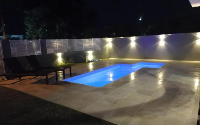 GREY HOUSE, o seu refúgio em Canto Grande