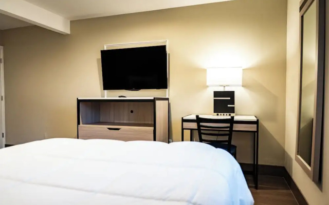 Whitman Motor Lodge