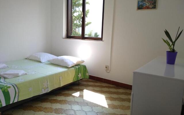 Apartments Vrsalovic