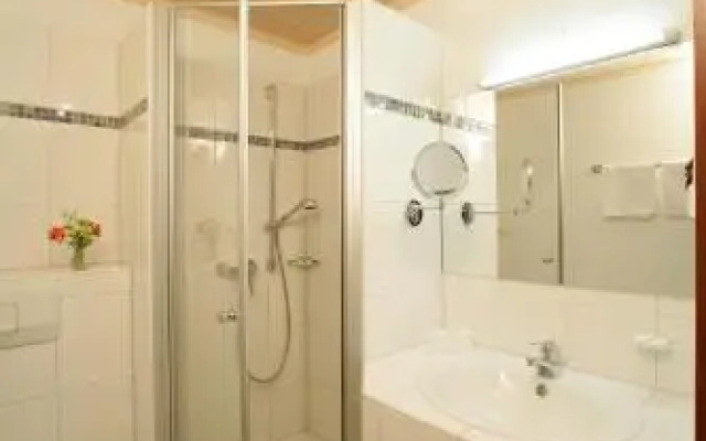 Hotel Therme garni Bad Birnbach