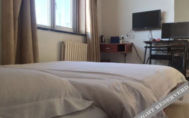 Ruifu Yingbin Hostel