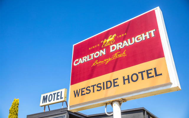 Nightcap at Westside Hotel
