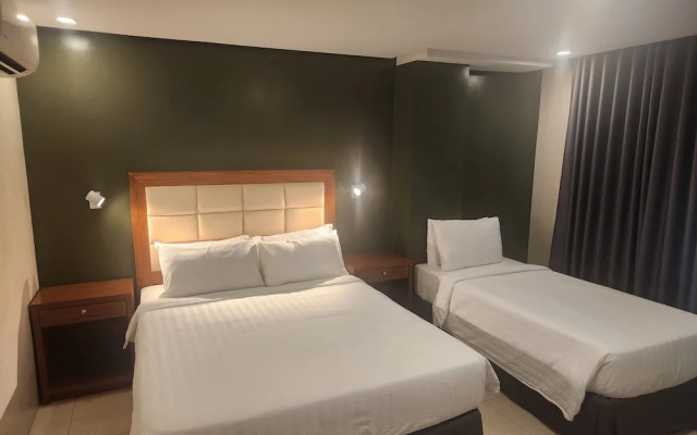 Hotel Herencia 625