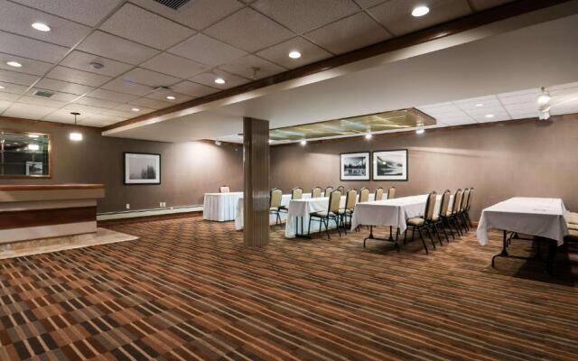 Jasper Inn & Suites by INNhotels