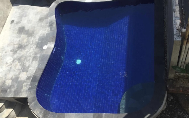 D'Reborn Guest House