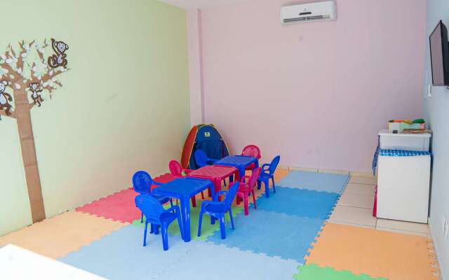 El Aram Beach & Convention