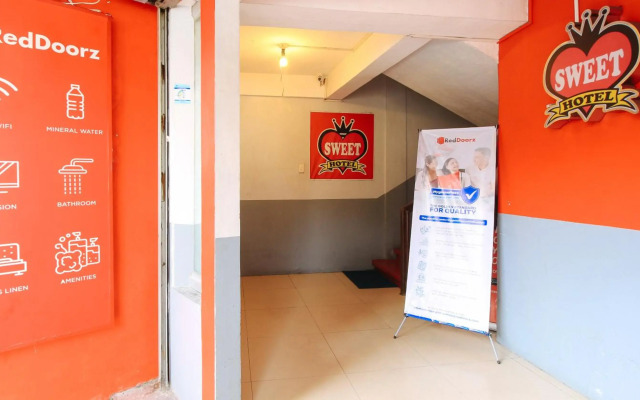 RedDoorz @ P Florentino Street Sampaloc Manila