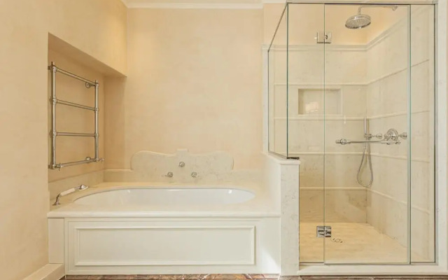 L Opera Divina in Venecia