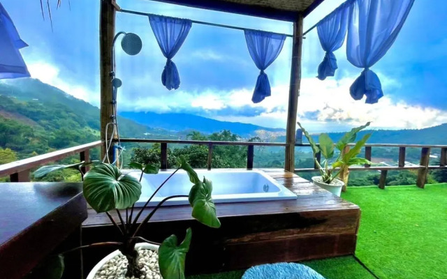 MonLomNao Homestay