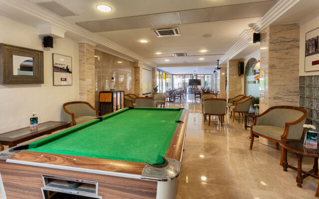 Hotel Amoros
