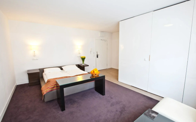 Platinum Apartments Aparthotel