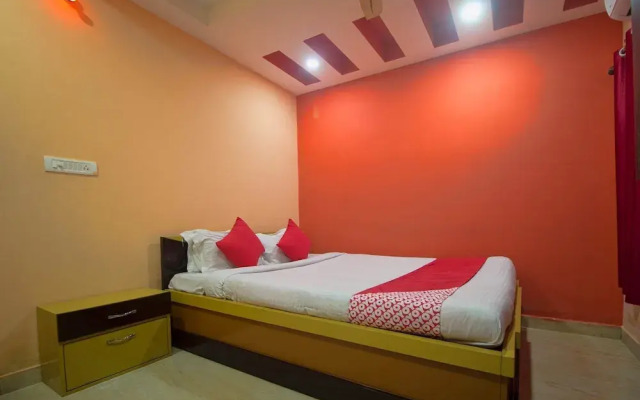 Smriti Guest House by OYO