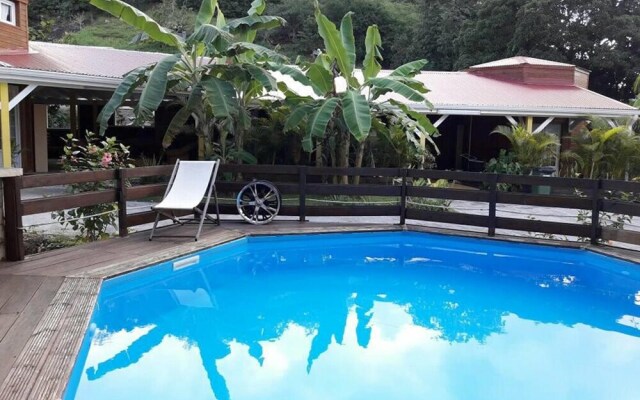 Studio In Le Gosier With Shared Pool Furnished Terrace And Wifi 5 Km From The Beach