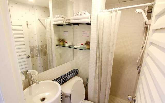 The Ratchathani Hotel